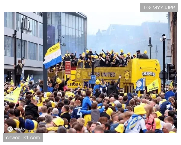 利兹联3-0完胜狼队，送对手提前降入英冠