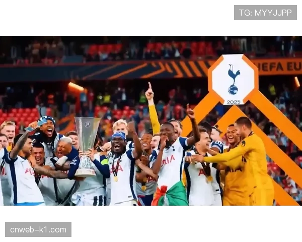 热刺主场迎战布莱顿，新帅德泽尔比面临保级压力首秀